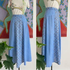 Vintage 70-tals Chambray Denim Rödblå Blommig Rutig Maxikjol - XS/Small 26 Midja
