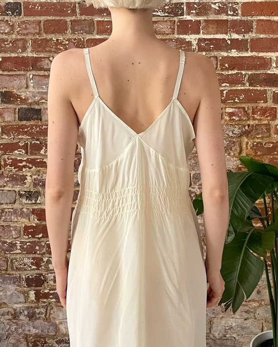Vintage 1940s 1950s Rayon Slip With Lace Trim - B… - image 7