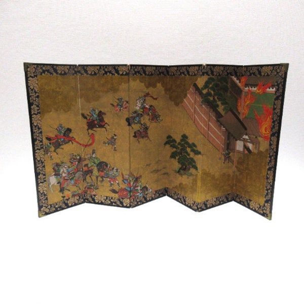 Vintage Japanese Byobu Tabletop Screen, 1950s 6 Panel Asian Battle Scene on Gold, Folding Tablescape Centerpiece Retro Decor, 24" x 11"