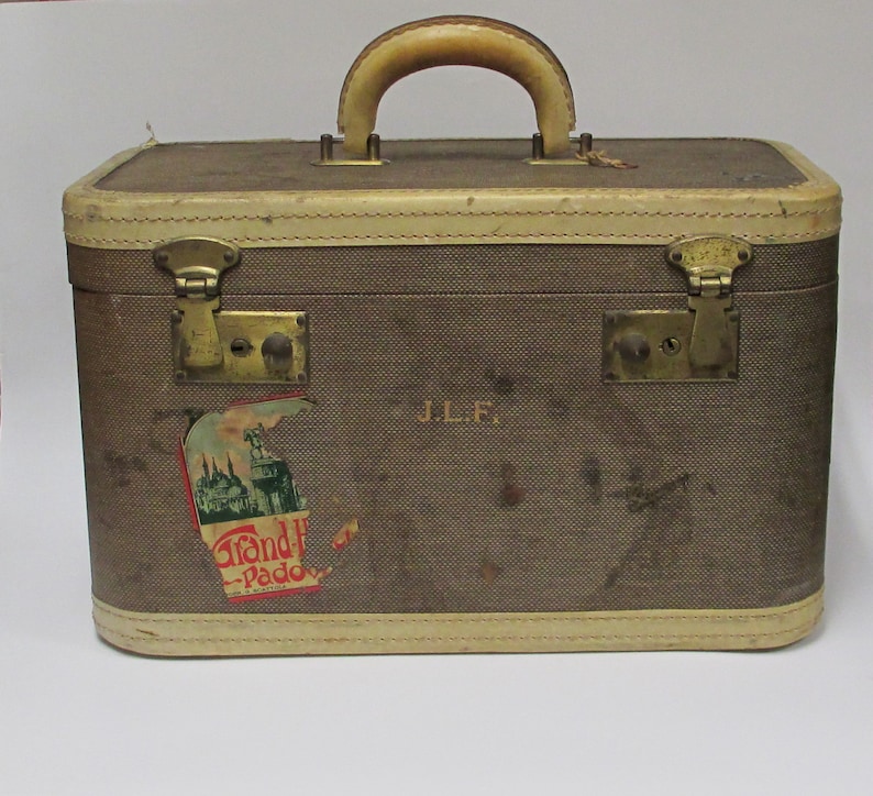 Vintage Skyway Vanity Luggage Train Makeup Case Travel Baggage Etsy