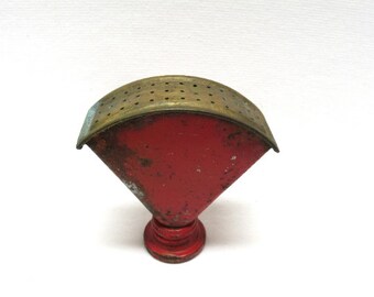 Vintage Brass & Red Metal Water Can Nozzle, Brass Topped Sprinkler Head, Fan Style Shower, Primitive  Garden Collectible