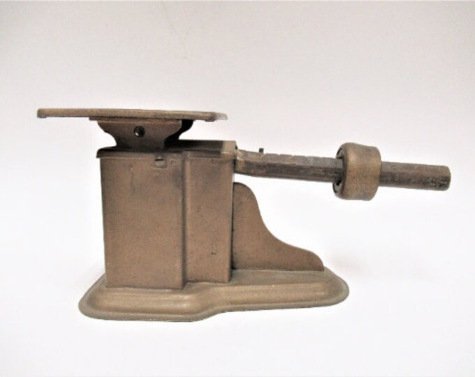 Antique Triner Postal Scale Vintage 9 Ounce Mail Scale 1930s Etsy