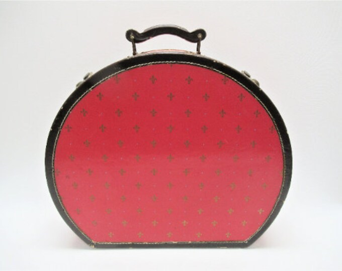 Vintage Red Round Train Case With Fleur De Lis, Small Hat Box