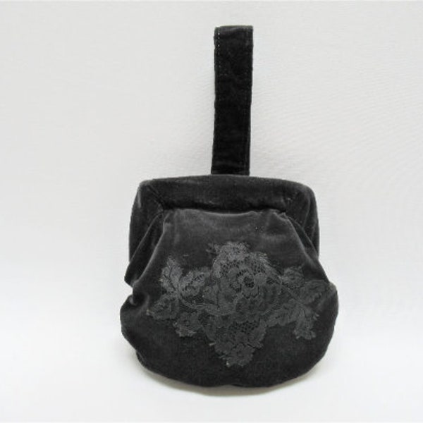 Vintage Knapp Sac Black Velvet Clutch with Top Handle and Applied Lace Front, Small Versatile Handbag, 8" x 7"