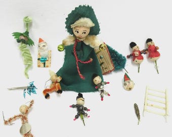 Lot of Vintage Spun Cotton, Pipe Cleaner, Mercury Bulb Lady, Snowmen, People...All off Christmas Display: Old Woman in Shoe...AS IS