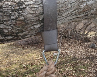 Black Tree Swing Hanging Kit (Single Strap for round swing)