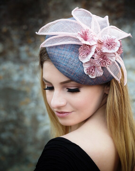 button hat