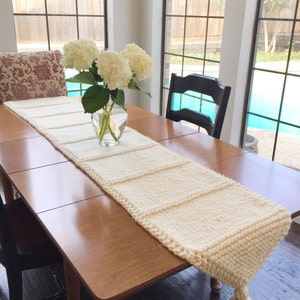 Knit table Runner with Tassels Pattern, hand-knit wool table runner pattern with giant tassels, House warming gift, table runner pattern image 5