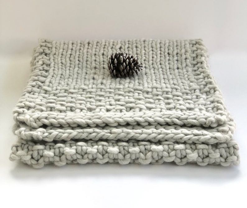 Knit Moss Stitch Table Runner Pattern, hand-knit moss stitch table runner pattern, House warming gift, table runner pattern, farmhouse decor image 1