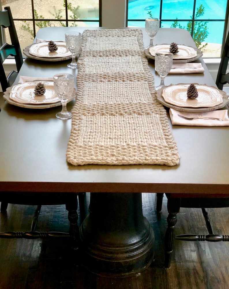 Knit Moss Stitch Table Runner Pattern, hand-knit moss stitch table runner pattern, House warming gift, table runner pattern, farmhouse decor image 4