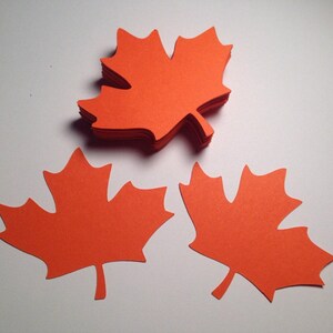 Maple Leaf Paper Die Cut 3" - Thanksgiving place cards, Fall Wedding, Name Tags, Fall Crafts, Fall Decor 画像 4