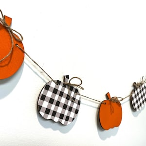 Fall Pumpkin Garland - Thanksgiving Decor, Wood Banner, Autumn Garland, Fall Garland, Pumpkin Banner, Fall Decor, Fireplace Garland