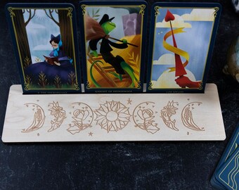 Wooden Tarot Card Holder - Witch Divination Tools - Magic - Ceremonial - Altar Decor - Moon Phases - Daily Tarot Reading Daily Affirmation