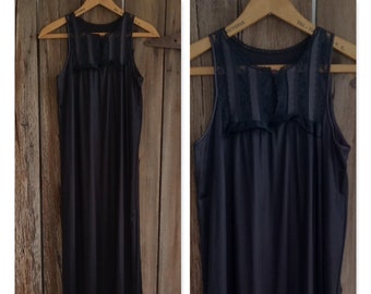 Vintage Black Sleeveless Long Nightgown Lace Trim Bodice Ruffle Lingerie