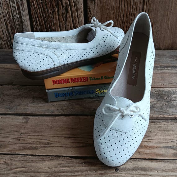 Easy Spirit White Leather Slip on Shoes Flats Womens 7 M *A - Etsy