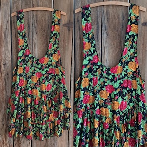Vintage 80s Black Floral Print Jumper Dress Rayon Womens Medium USA *A