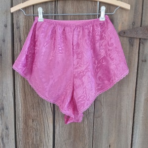 Vintage Lucie Ann II Pink Camisole Tap Pants Knickers Set Size 32/Small Satin Lingerie Lace Trim image 5