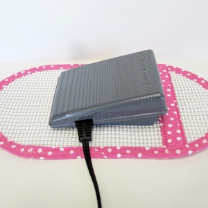 Non-Slip Sewing Machine Foot Pedal Pads Group 1