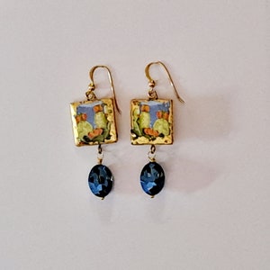 Boucles d&#39;oreilles siciliennes en pierre de lave et cristaux bleus scintillants avec symboles de la Sicile, POIRES DE PRIX ! pour un cadeau spécial Noël.réduit