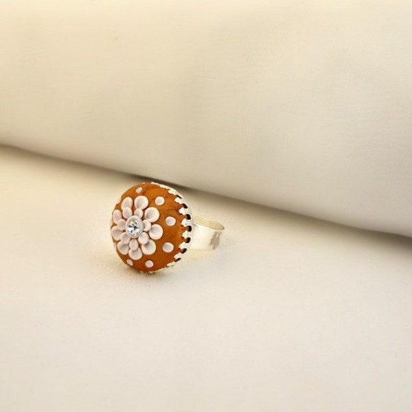 White Floral Ring Gold Cabochon Ring  Cocktail Ring Adjustable Ring White Flower Ring Fashion Ring Summer Ring Bling Ring Birthday Gift