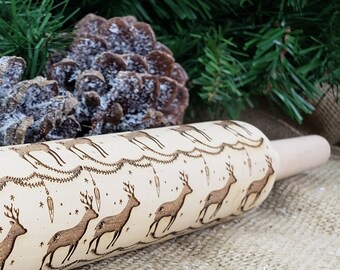 Reindeer Pattern Embossed Rolling Pin Gift for Bakers Christmas Themed Cookie Stamp Kitchen Decor Baking Tools Wood Rolling Pin Xmas Baking