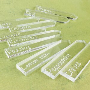 Clear Herb Markers Engraved Plant Markers Vegetable Garden Sign Gardening Gifts Garden Tools Botanical Housewarming Gift for Teacher