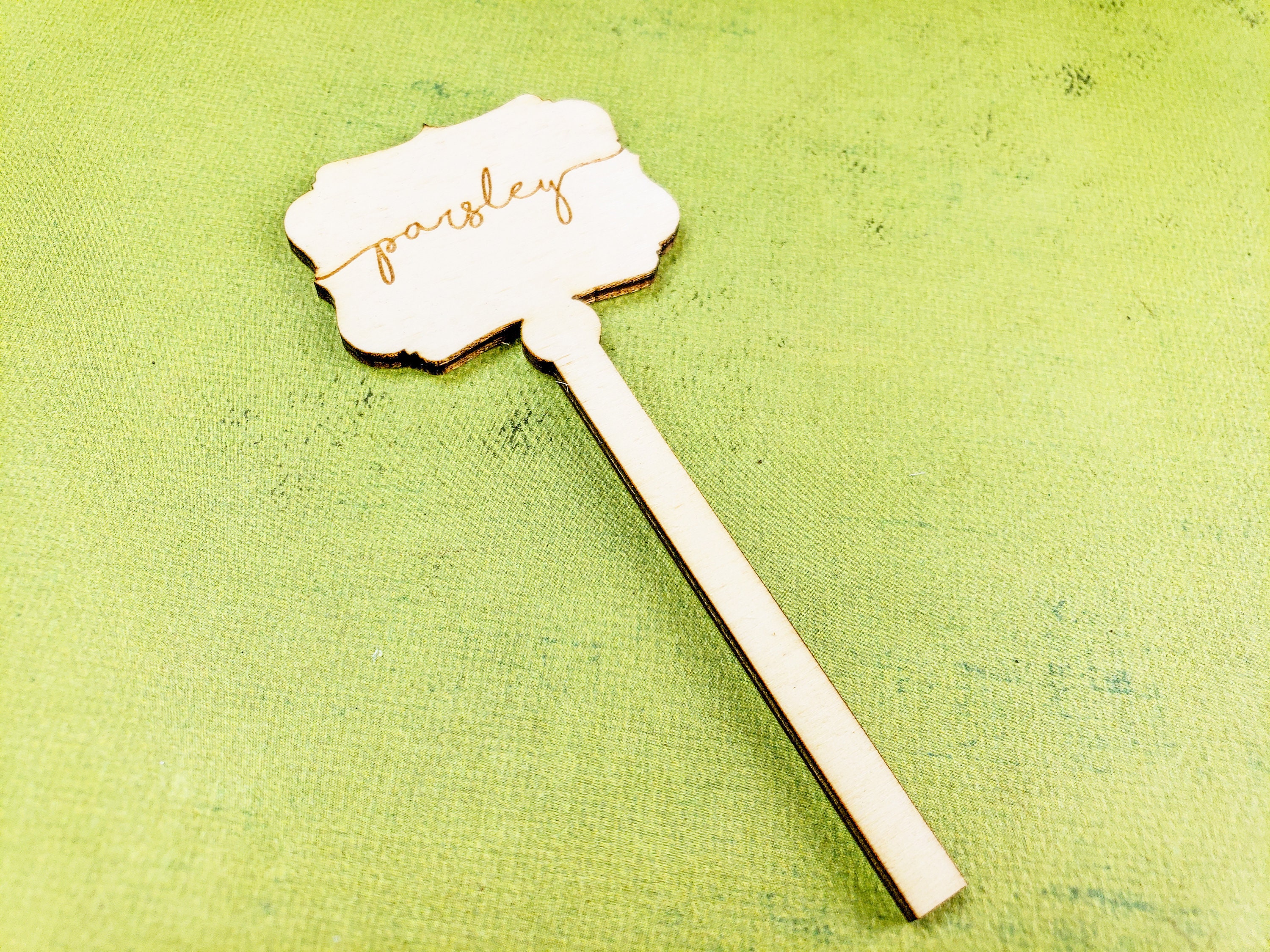 50 Etichette Da Giardino In Legno Con Pennarello – Paletti Per Piante Resistenti A Pioggia E Sole, 15,3x2 Cm