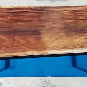 コーヒーテーブル、エポキシ生エッジリバーテーブル、再生オトウェイズブラックウッド、手作り