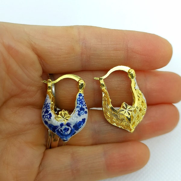 Small filigree creole hoop earrings, gold hoop earrings, dainty jewelry filigree, elegant jewelry for women and teenager