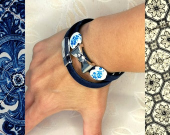 Double wrap blue cork bracelet with magnet closure and blue and white ceramic details