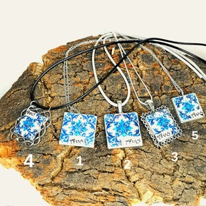 Elegant Blue and White Portuguese Tile Pendant Necklace with Avó Personalization