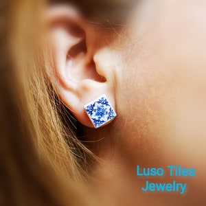 Elegant Dainty Jewelry Set with Portuguese Tile Detail - Perfect Mother&#39;s Day Gift
