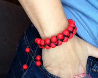 Red Eye-Catching Acrylic Beads Adjustable Bracelet Gift,  Women's or Teen's Bracelet.