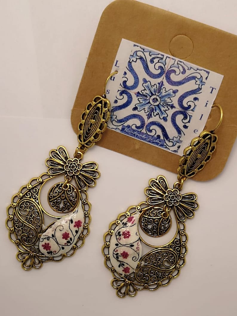 typical Portuguese filigree Queen/'s Earrings Mother/'s day gift earrings Statement dangling earrings Summer and elegant earrings.
