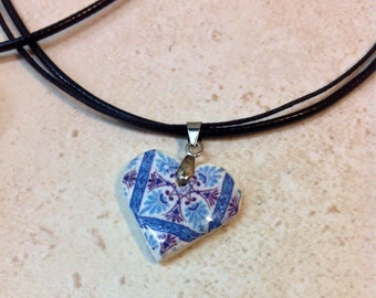 Necklace for girl or woman, with small heart