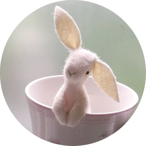 Bunny Pattern and Easy Tutorial, Lovelingz Cute Rabbit