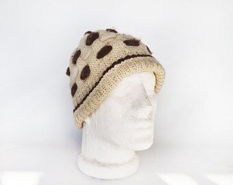 Natural wool hand crochet unisex beige hat