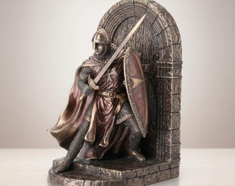 Wise Knight Bookends 7.7” Medieval Armor Decorative Book Stop