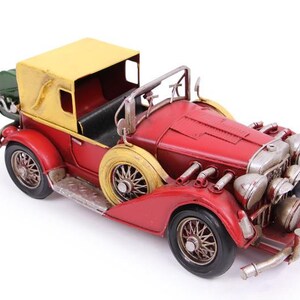 Antique Model Old Red Car Model-desk Accessory Hand-made Worn Car gift