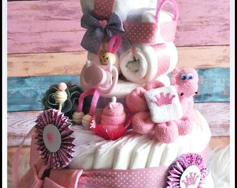 Windeltorte Mädchen rosa Mini Kinderwagen Schnullerpüppchen