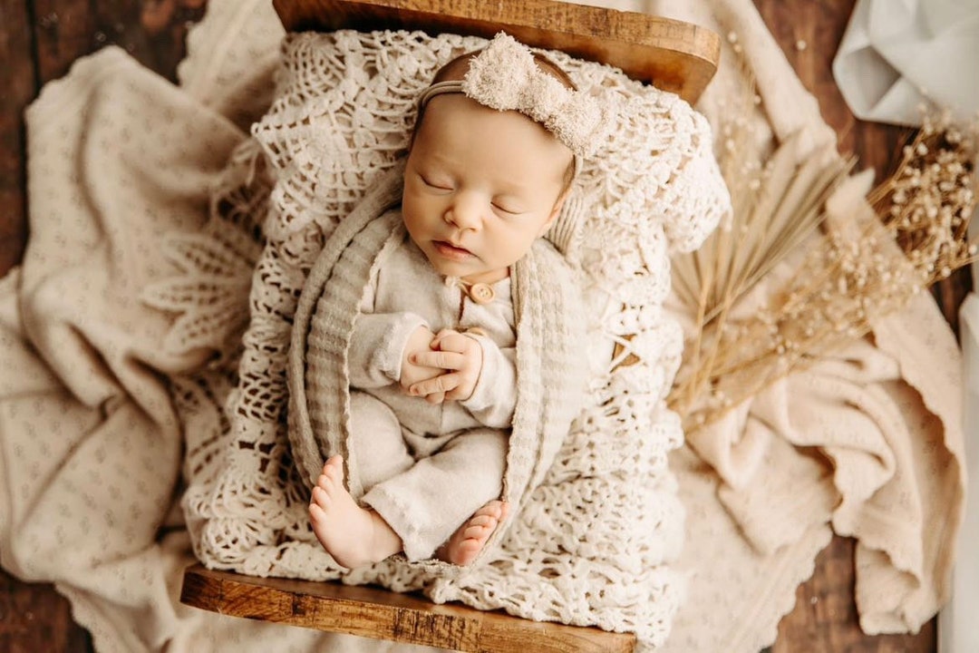 Beige Teddy Hair Bow, Beige Fuzzy Bow, Fuzzy Teddy Bow  display picture 3
