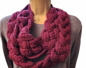 Crochet Cowl / Braided Crochet Cowl / Maroon Cowl / Crochet Scarf / Neckwarmer / Buttoned Cowl / Crochet Cowl Scarf / Winter Scarf 14021