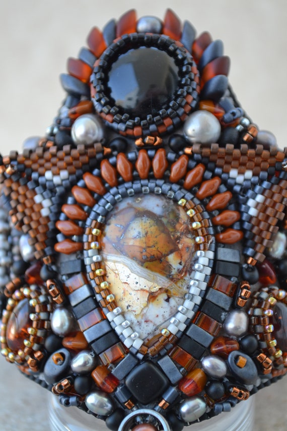 bead embroidery