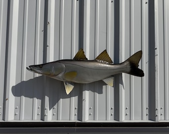 Montaje de pez róbalo - 91 cm - Montaje completo