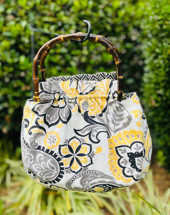 Fabric Jute Handmade Painted Carry Bag – Lokabazar.in