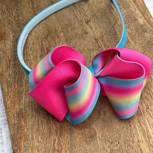Faixa de cabelo arco-íris, laço de cabelo, acessórios de cabelo para meninas, faixa de cabelo para meninas, laços de cabelo para presentes de volta às aulas para meninas, aniversário