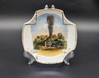 Antique Small Souvenir Plate Dish Oil Well Chanute Kansas Wheelock Made For F.C. Dixon