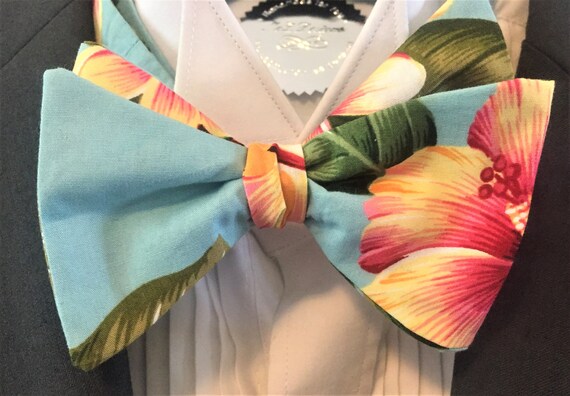 Green Tropical Hawaiian Bow Tie On Elastic Fancy Dress Clown Fun