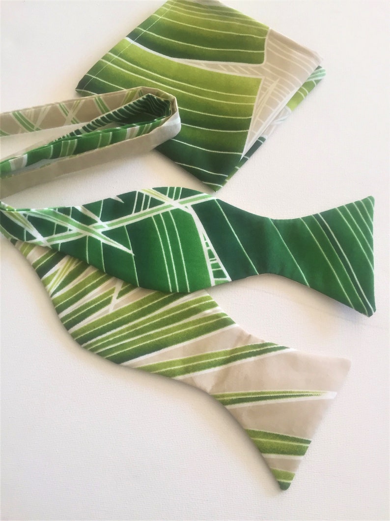 It/'s a Jungle out there Tropical Leaf Bow Tie Palm Leaves unique bow ties. Safari Khaki Hawaiian Foliage Exotic Greens Sandy Beaches