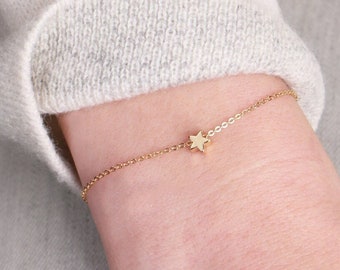 Tiny Star Bracelet B2A • Dainty Star Bracelet, Dainty Gold Bracelet, Starburst Bracelet, Friendship Bracelet, Bridesmaid Gift For Her